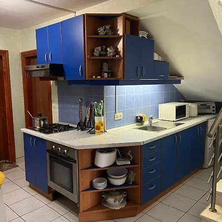 Lejlighedshotel Lilac 3*