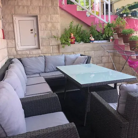 Lilac Hotel apartamentowy Trogir