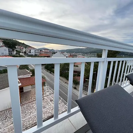 Lilac Hotel apartamentowy Trogir