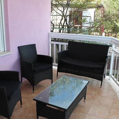 Lilac 3* Trogir