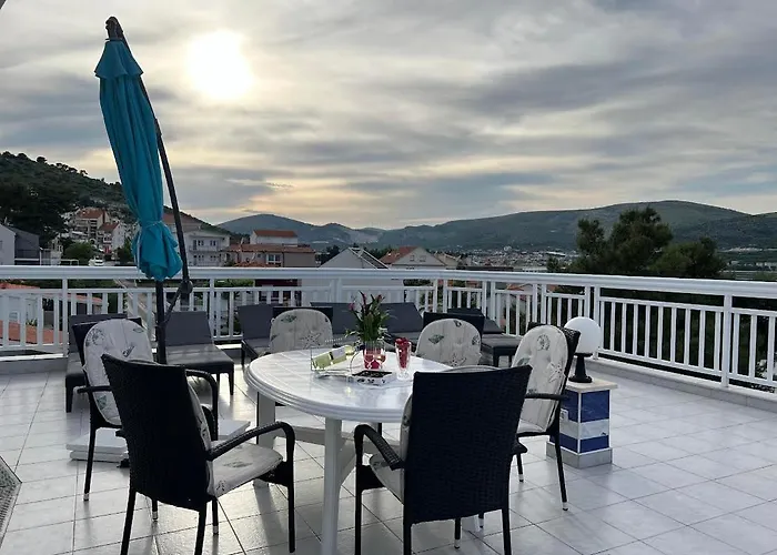 Lilac 3* Trogir