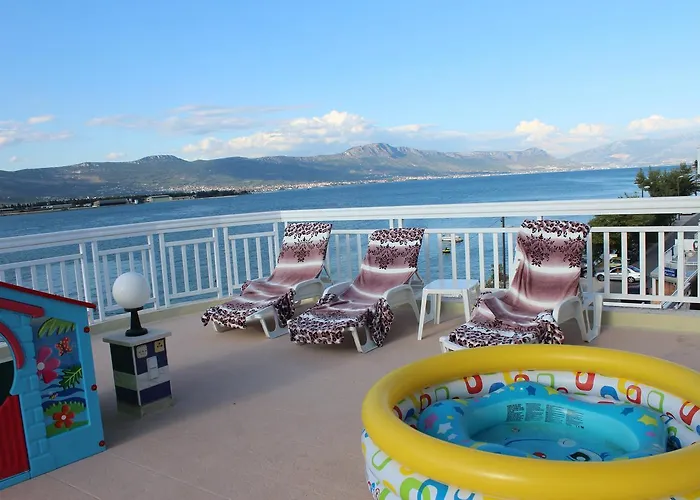 Lilac Aparthotel Trogir