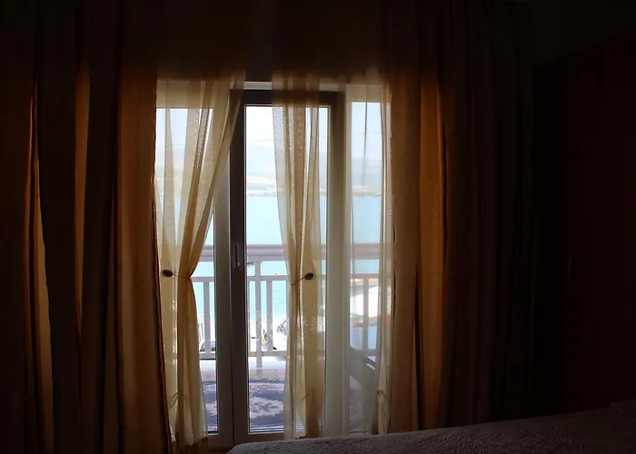 Aparthotel Lilac Trogir